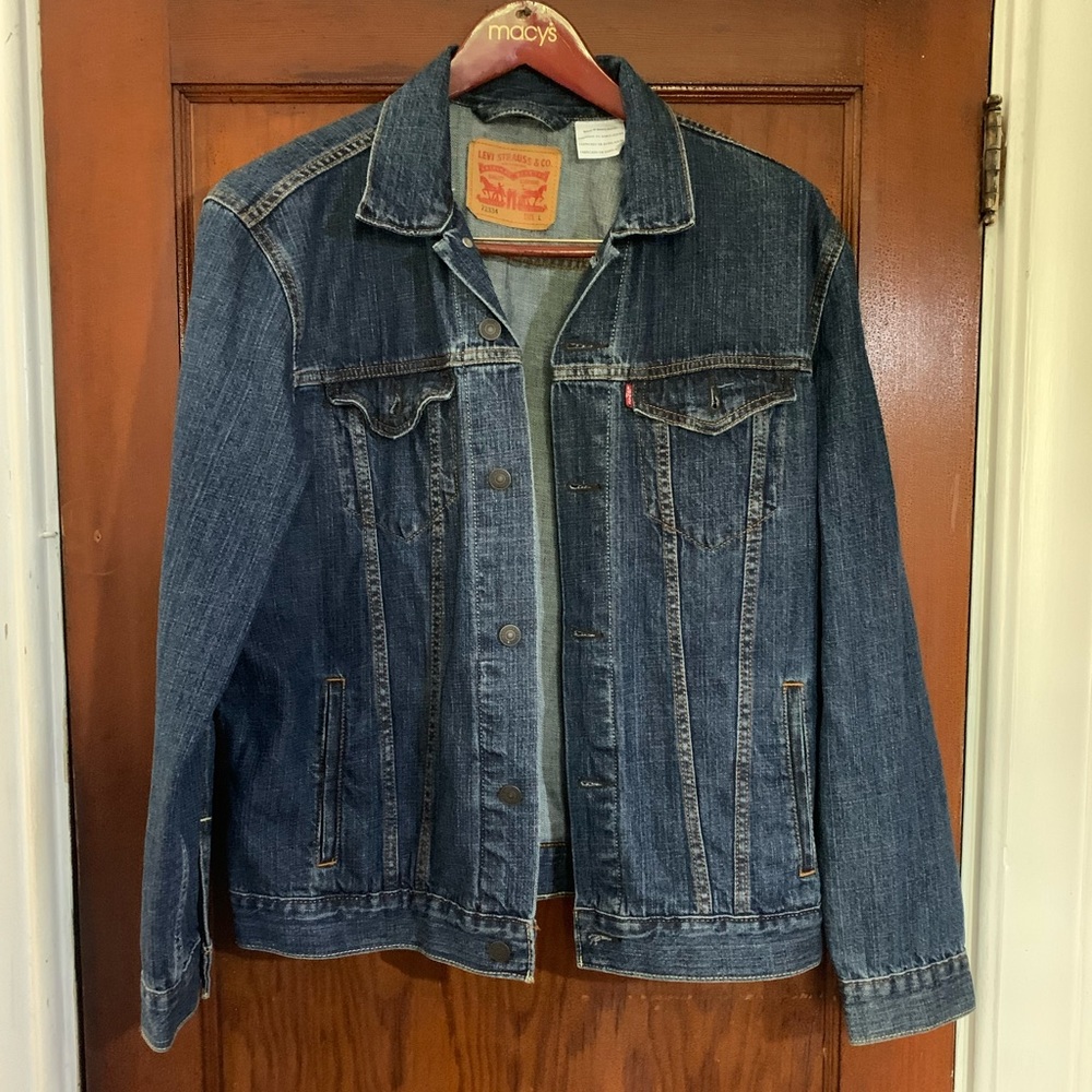 Levi’s Jacket - Picture 2 of 5